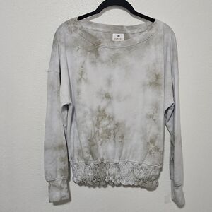 Sundry sweatshirt size 1